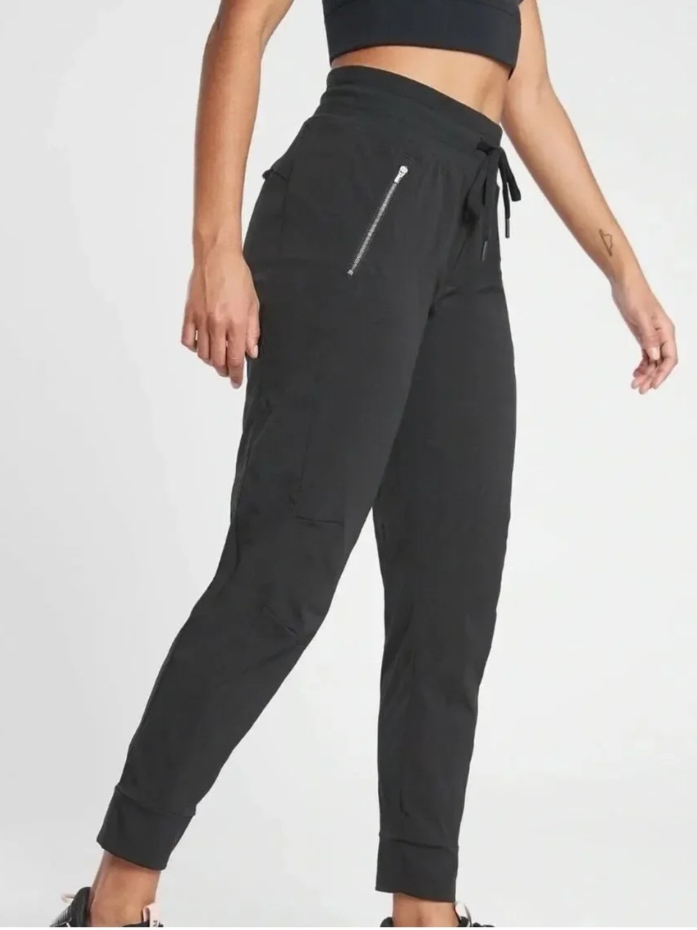 Athleta Joggers Size 10P Black Trekkie North Jogger Pants Tech Zip Pockets